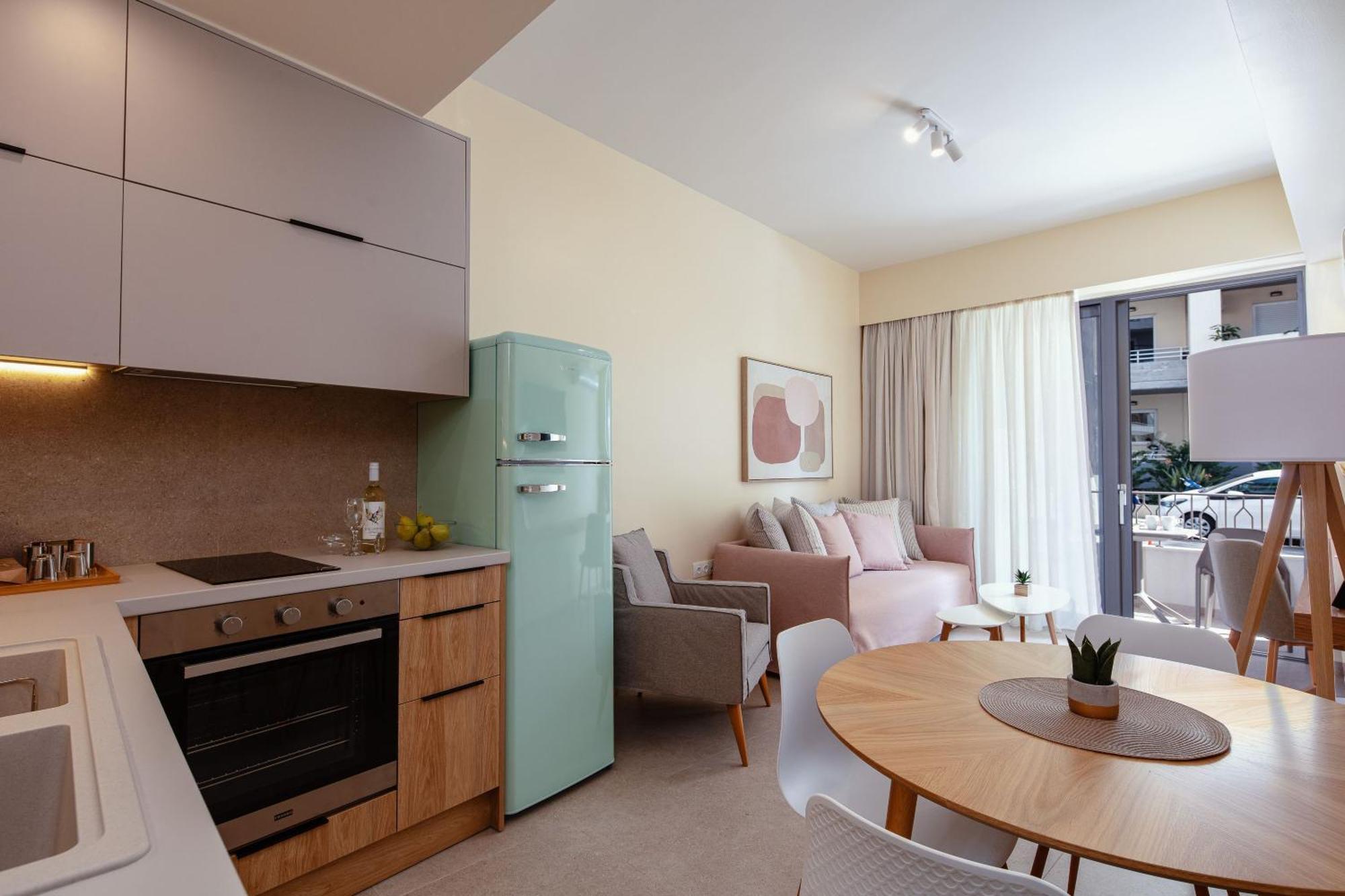 7 City Luxury Apartments Réthimno Szoba fotó