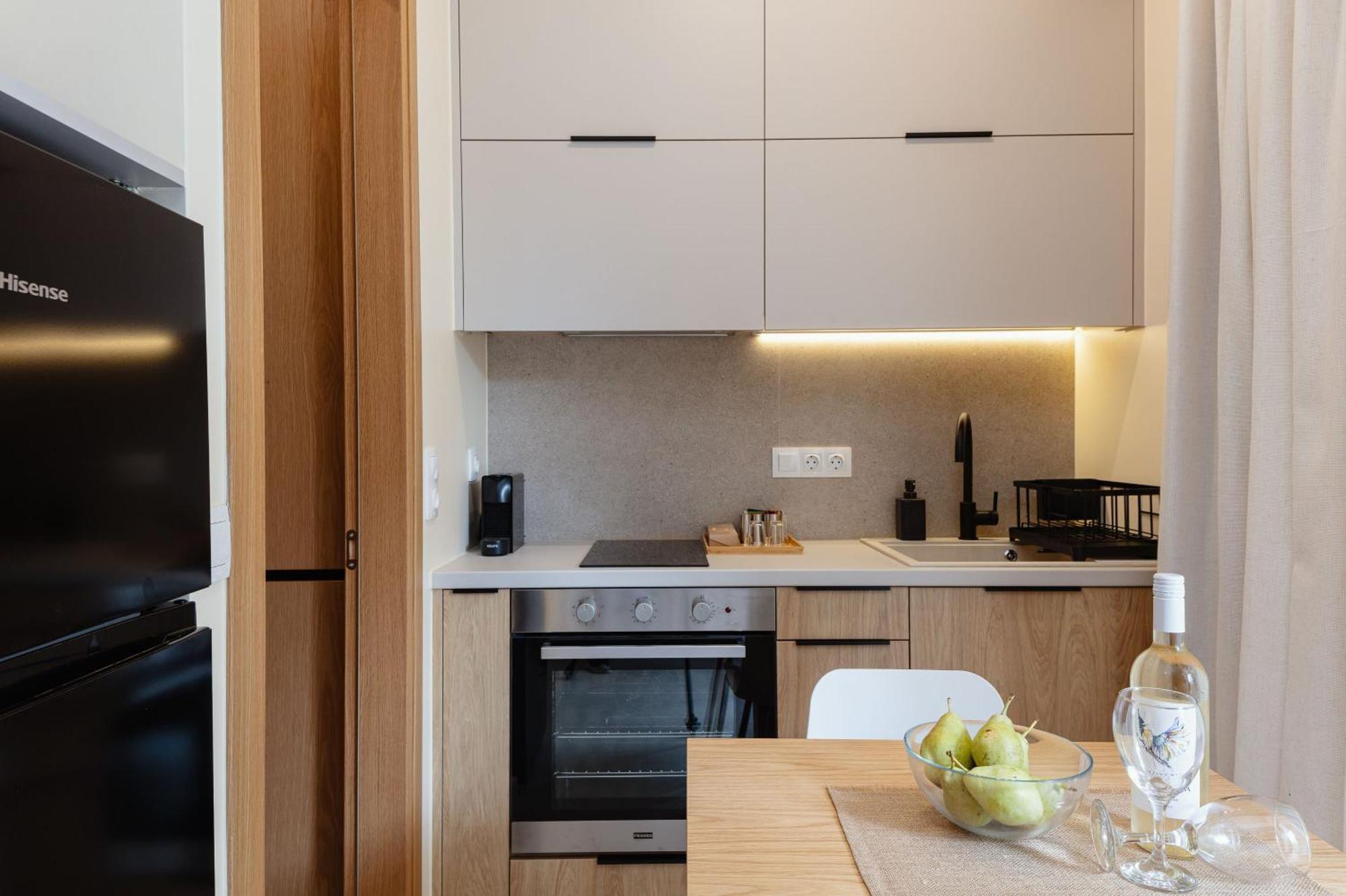 7 City Luxury Apartments Réthimno Szoba fotó